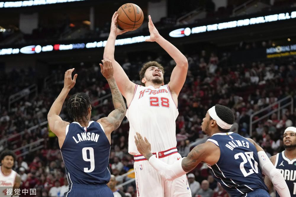 在学校教授 在学校教授