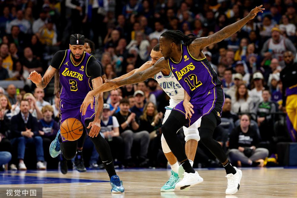 菲尔德联的 菲尔德联的